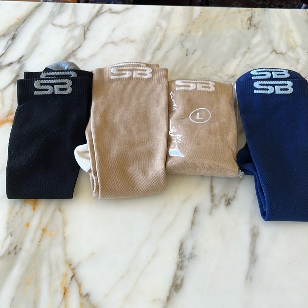 SB Compression socks 20-30 mmHg ; large 4pair